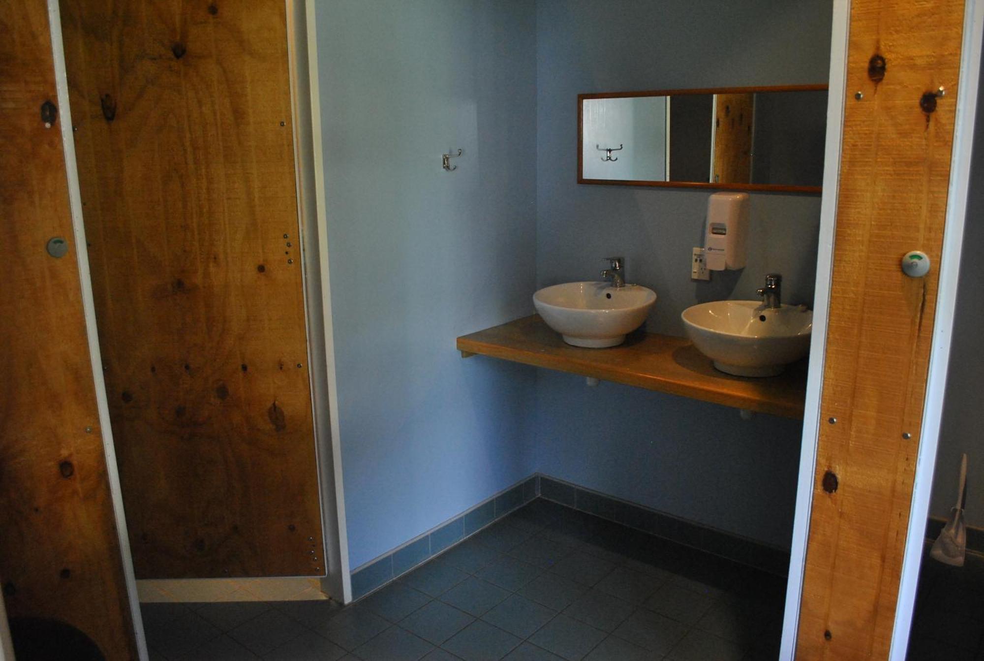 Blue Moon Lodge Havelock Room photo